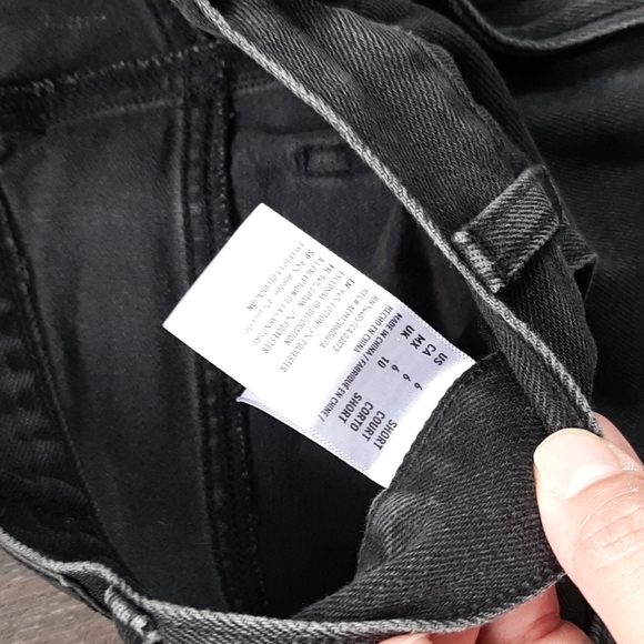 American Eagle black mom jeans short version - Picture 5 of 7